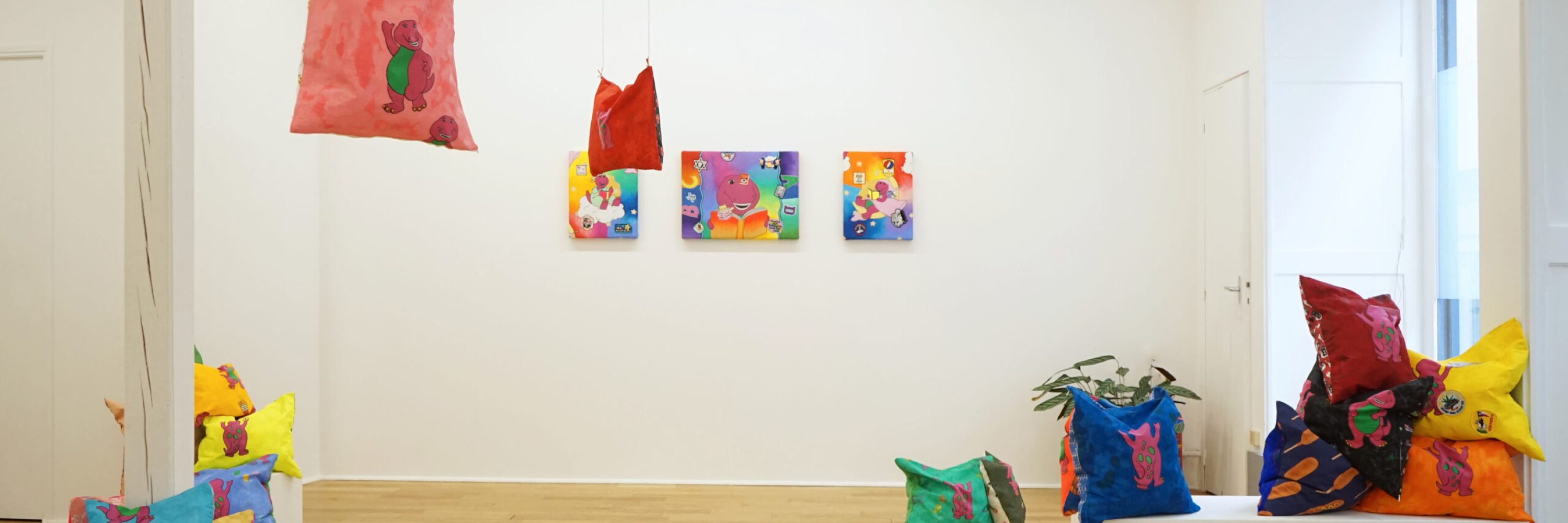 Vue de la série "Worship-Comfort-Dissent"