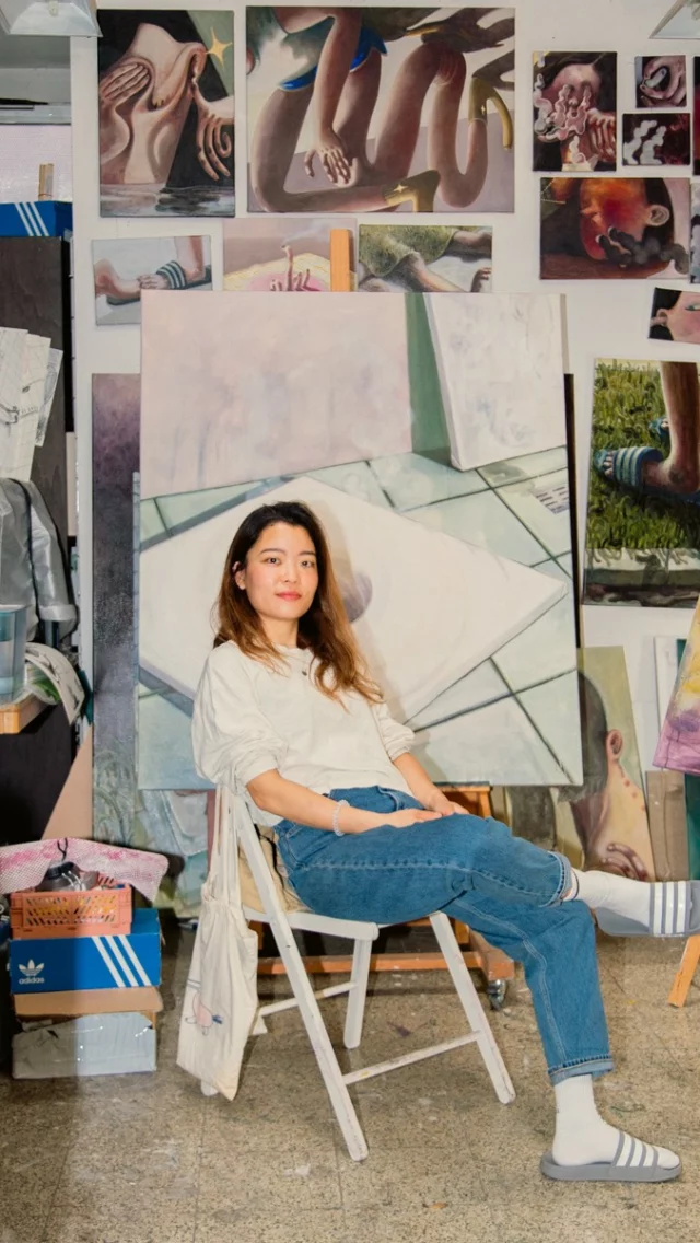 [artist interview] Let’s find out more about the artist @wisdomsong ✨

#koreanartist #jeehyesong #womenartist #painting #interview